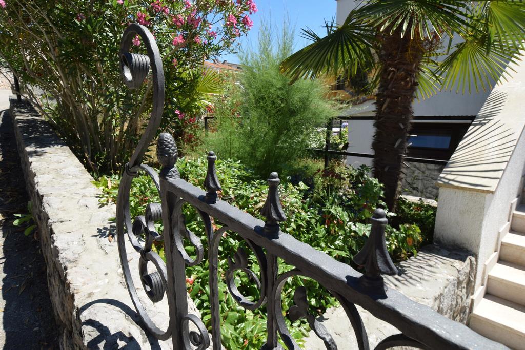 Apartments Drago Malinska Εξωτερικό φωτογραφία